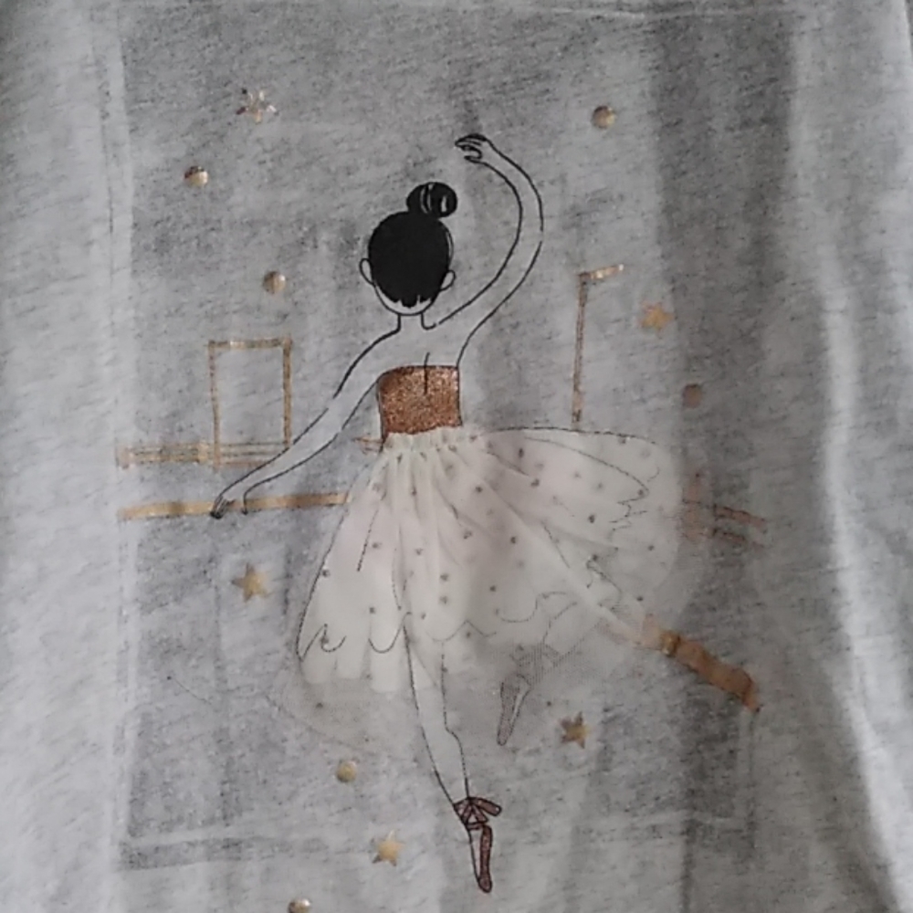 Ballerina top w/3D Tutu